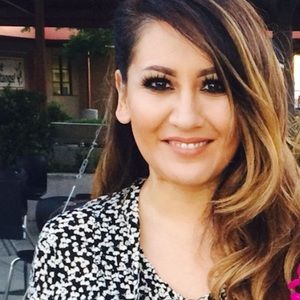 Meet your Posher, Tina